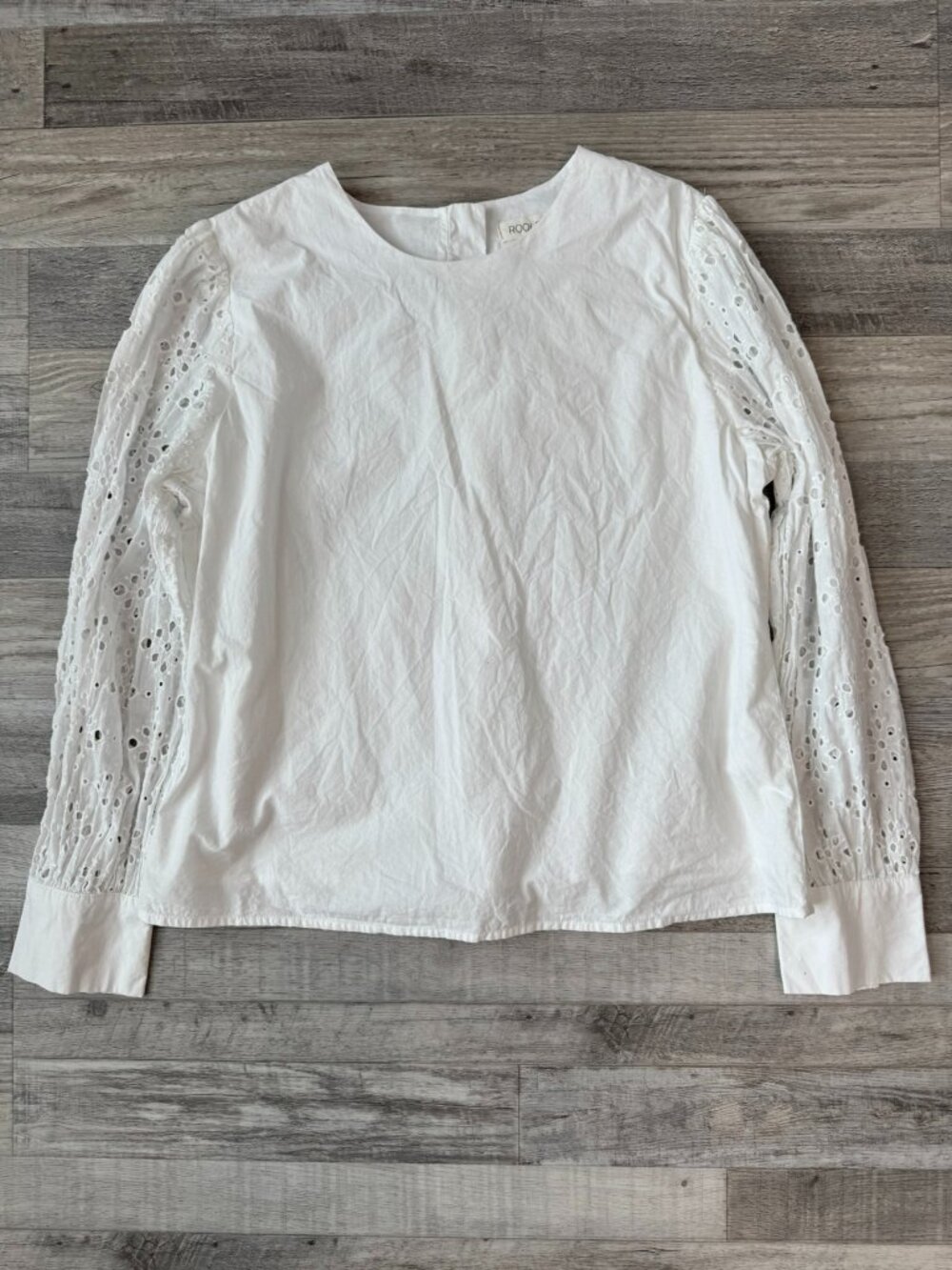 Roolee White Eyelet Lace Sleeve Cotton Blouse Size Large Button Back J7